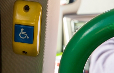 Ônibus Rodoviário com Acessibilidade para Cadeirantes